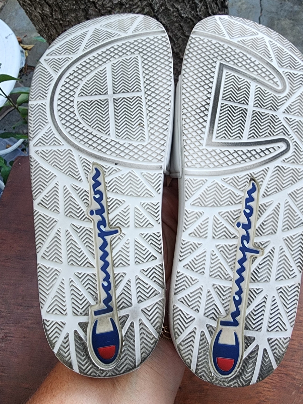 Champion White Slide Sandals Split Script Multi Color Logo Slides Shoes - Picture 7 of 7
